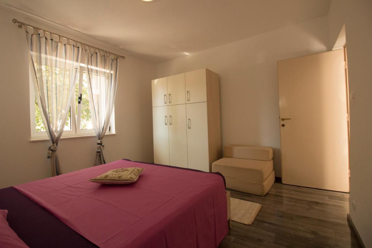 Apartmani Ana Juricev Vodice Водице Экстерьер фото