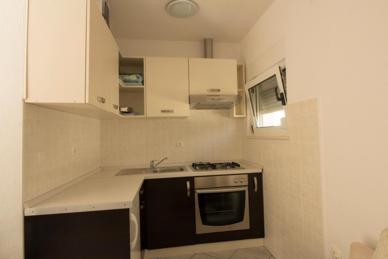 Apartmani Ana Juricev Vodice Водице Экстерьер фото
