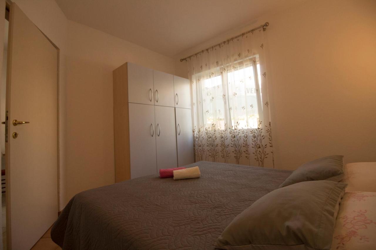 Apartmani Ana Juricev Vodice Водице Экстерьер фото
