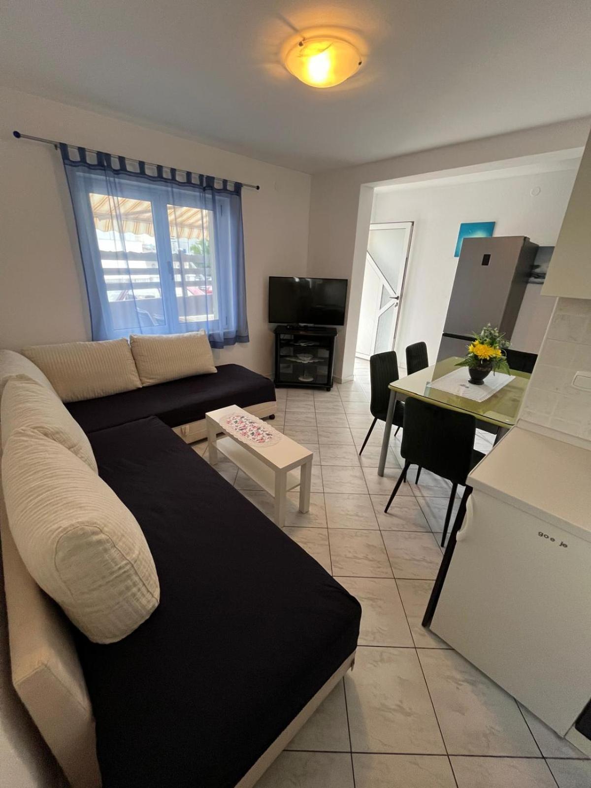 Apartmani Ana Juricev Vodice Водице Экстерьер фото