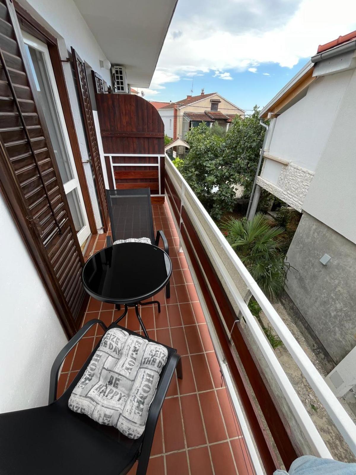 Apartmani Ana Juricev Vodice Водице Экстерьер фото