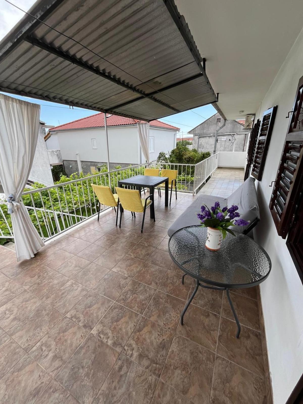 Apartmani Ana Juricev Vodice Водице Экстерьер фото
